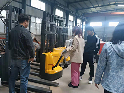 全自動堆垛機(jī)